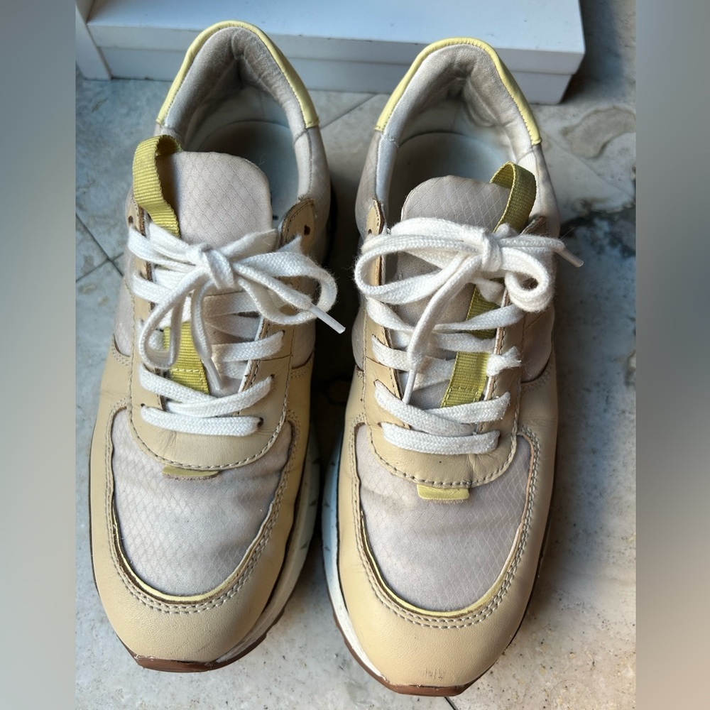 Like new yellow and beige Madewell sneakers
